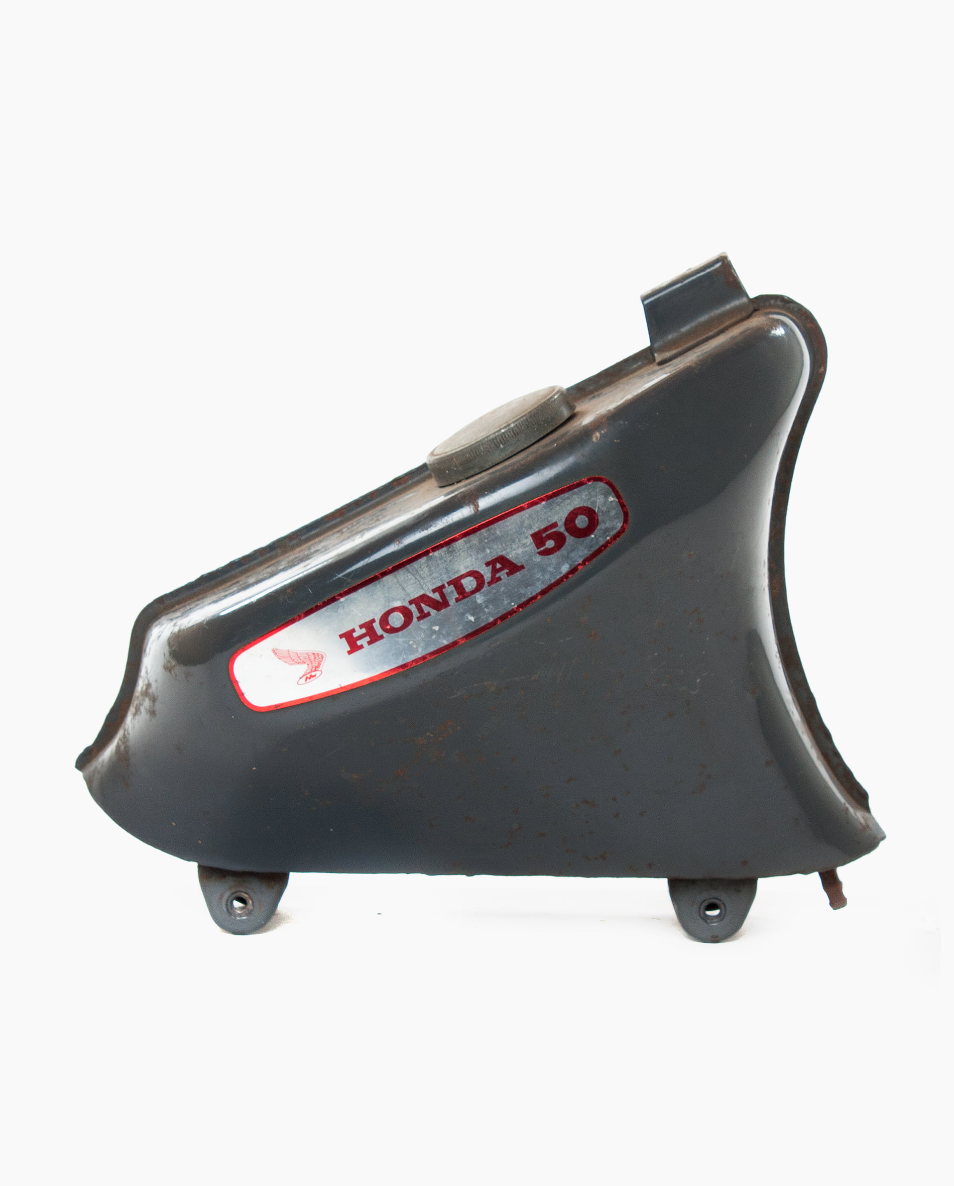 Honda C50 petrol tank (nr. 76)