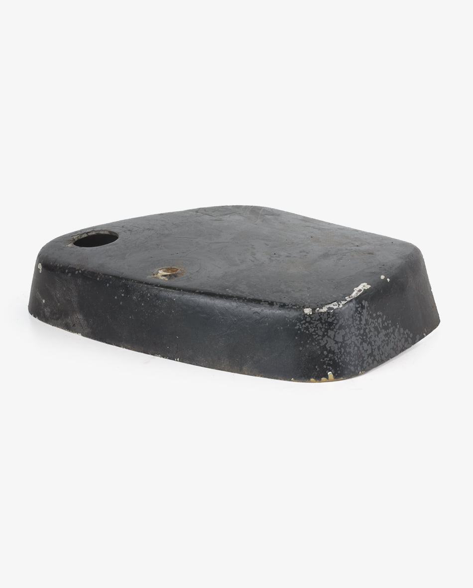 Side cover left Honda C50 and C70 (no. 2871)